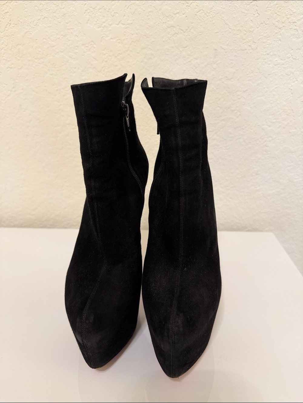 Christian Louboutin Black Suede Women's Ankle Boots - Sleek Pointed Toe 39.5 UE